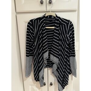Women's Willi Smith Black White High Low Cardigan Size Medium Open Front Sweater